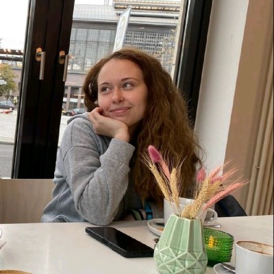 Овчарова Марина